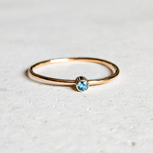 Birthstone Ring March - Aquamarine in 14k gold